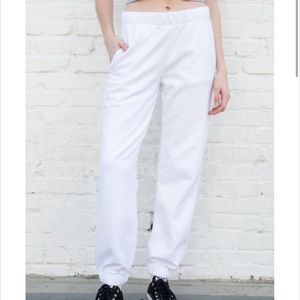 Brandy Melville Rosa Sweatpants in White One size, New without tags